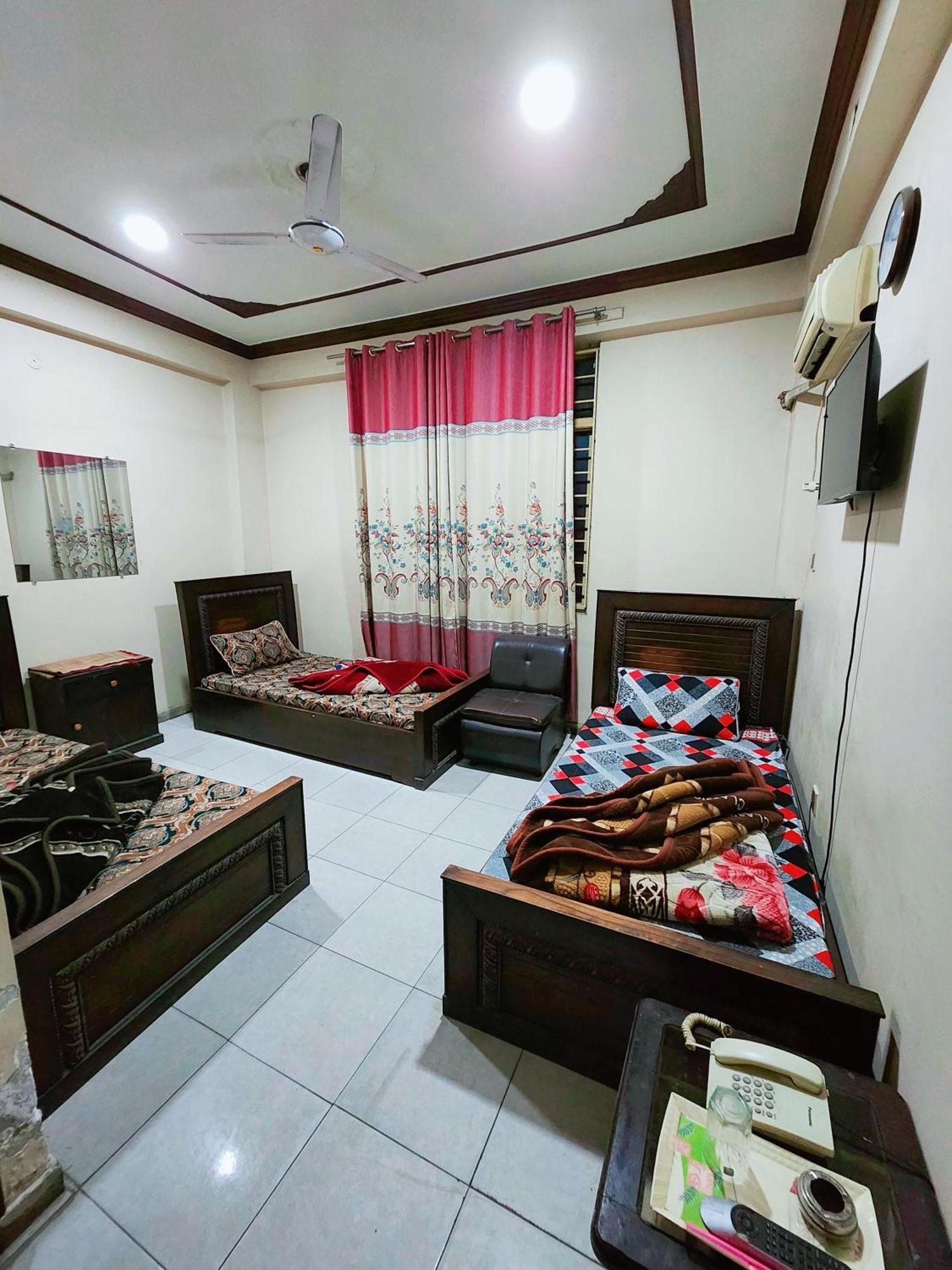 Hotel New Taj International Rawalpindi Zewnętrze zdjęcie